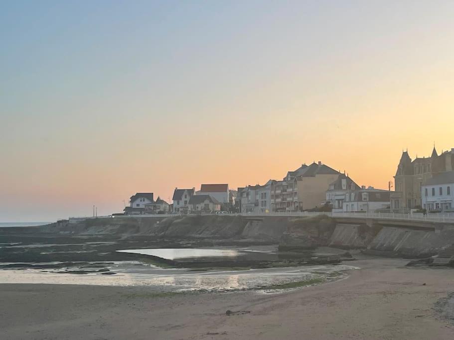 Studio En Residence La Baie De L Adon Saint Gilles Croix de vie Buitenkant foto