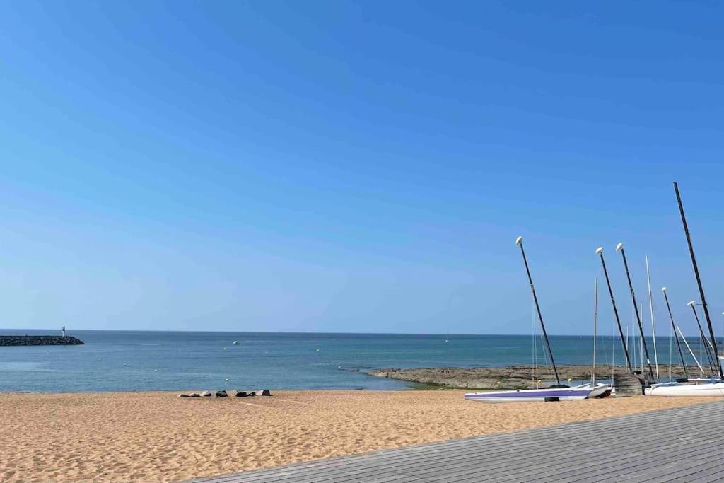 Studio En Residence La Baie De L Adon Saint Gilles Croix de vie Buitenkant foto